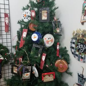 glenrock-xmass-shoppe-16